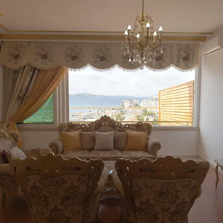Royal Penthouse Apartment *