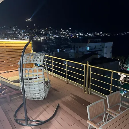 Royal Penthouse Apartment Sarande