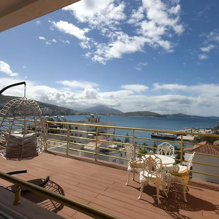 Royal Penthouse Apartment *